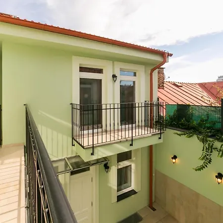 Appartement New 4 - Self Check In, Free Parking *