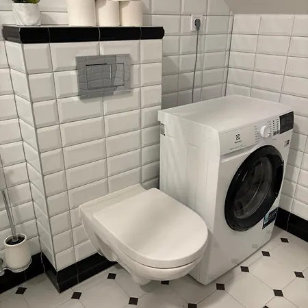 Διαμέρισμα New 4 - Self Check In, Free Parking *